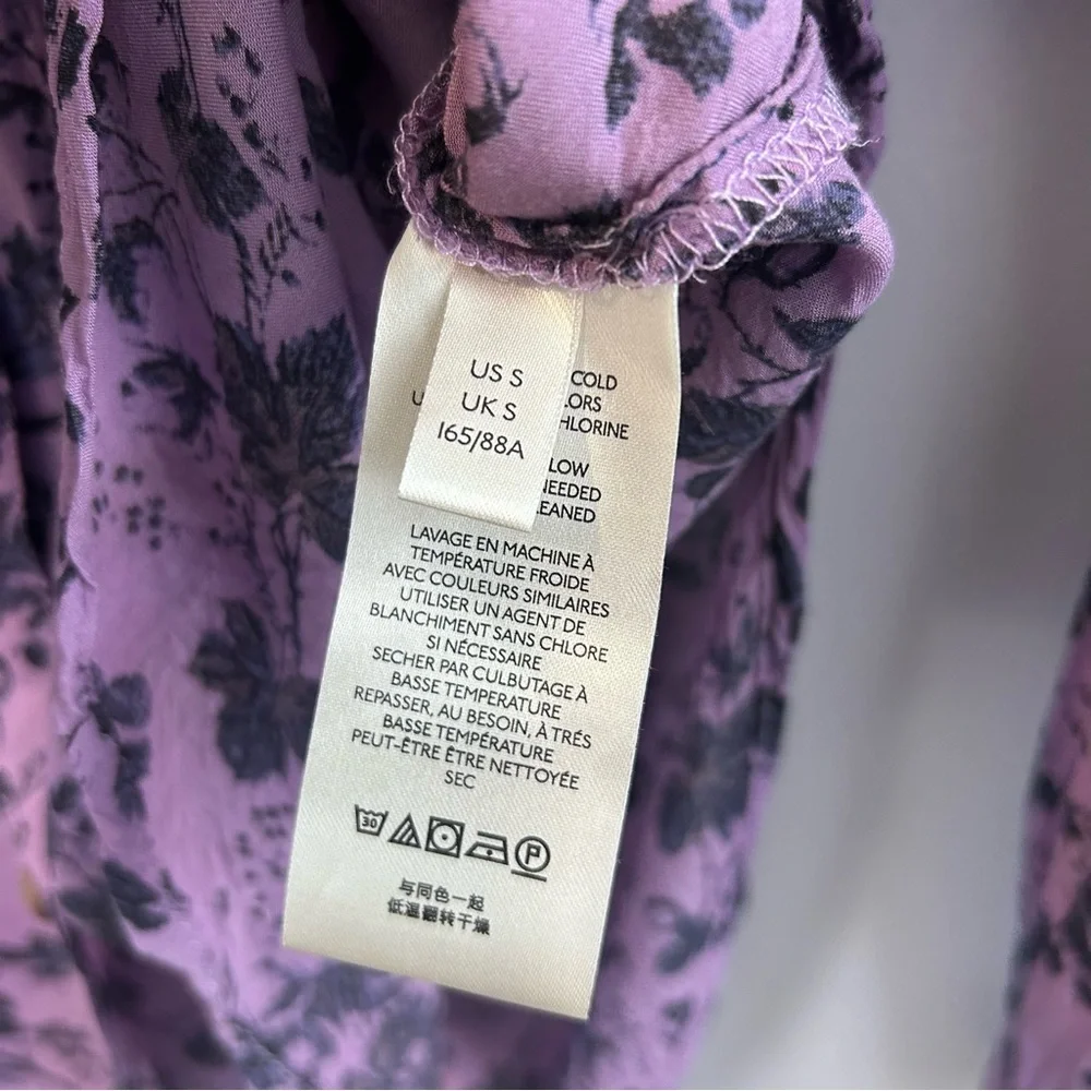 Pilcro Anthropologie Purple Floral Button Down Silky Collared Shirt Size Small
